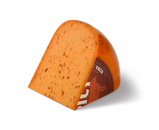 Morceau de Henri Willig fromage de vache Hot & Spicy 50+