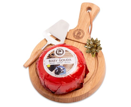 Gift Set - Henri Willig cheeseboard round with Natural Gouda Cheese