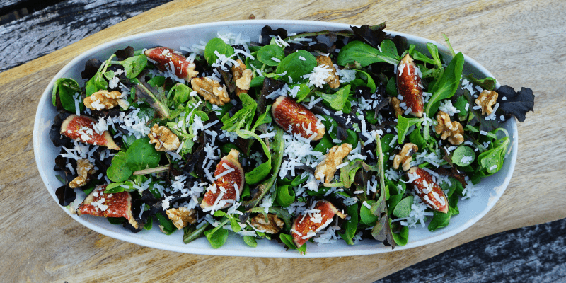 Salade met vijgen en geitenkaas