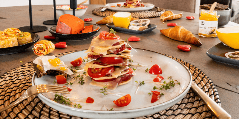 Valentijnsontbijt omeletrolletjes en blini’s